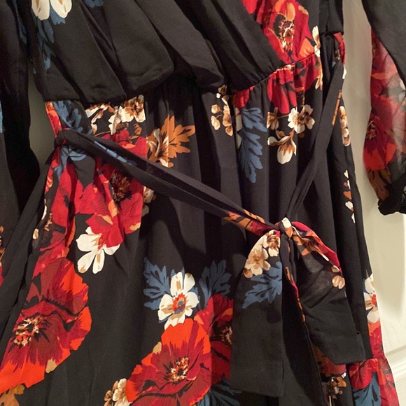 City Chic hazel black floral belted dress Sz 16 New - Picture 5 of 5